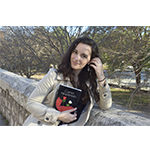 Clara Barceló Sellés autora de Sombra de sangre. Escritores de hoy, Publicar un libro