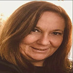 Lydia Masanet, Enhebradas, Publicar libros, Editorial